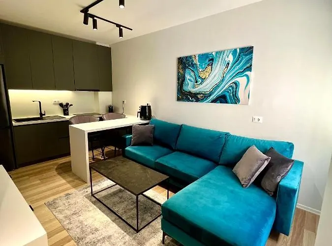 Center Of Tirana - Apartment
